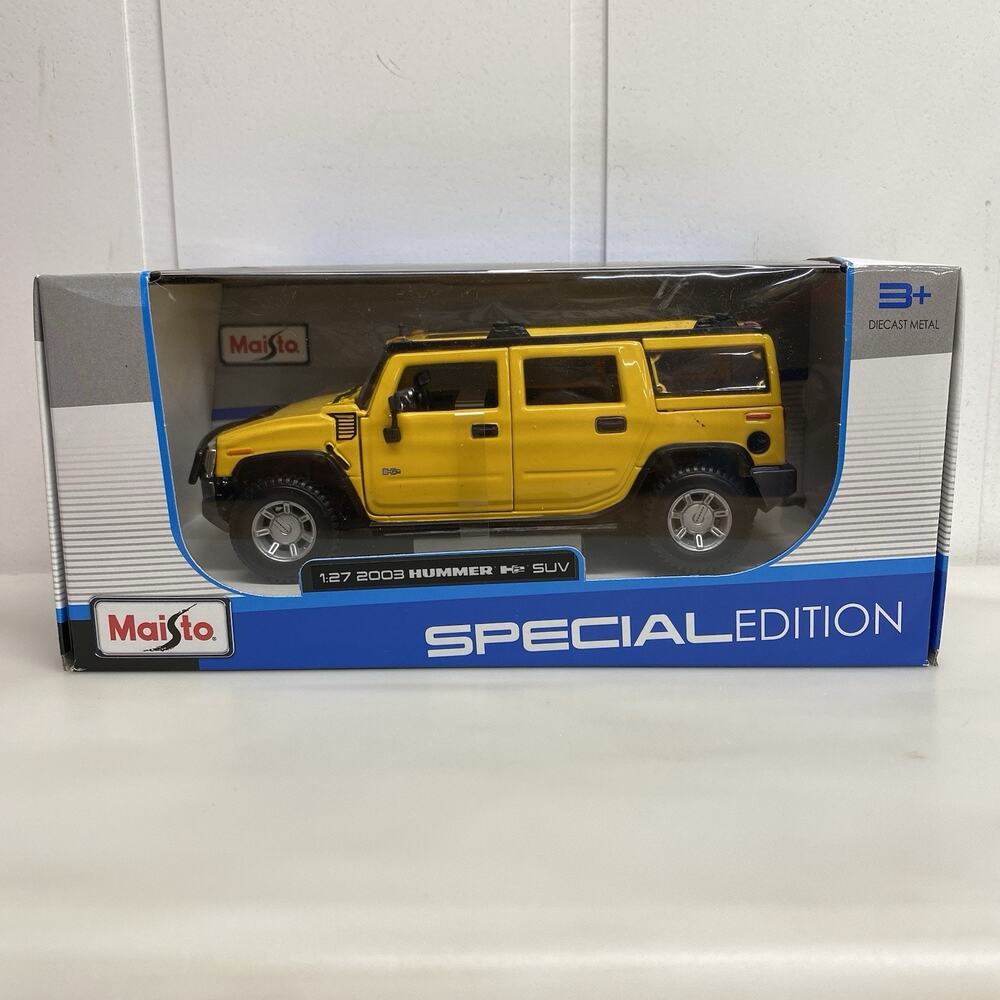 Maisto 2003 Hummer H2 SUV Yellow 1/27 Diecast Model Special Edition